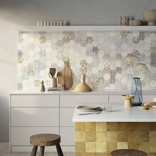 Kuchyňské obklady. Řešíte co použít mezi linku? Naše studio nabizí mnoho možností. Dnes chceme ukázat obklady od keramičky...